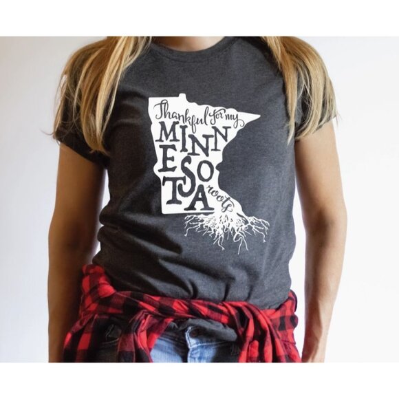 Minnesota Roots Graphic Tee Bella + Canvas 3001 Unisex XS Dark Heather - Picture 1 of 2